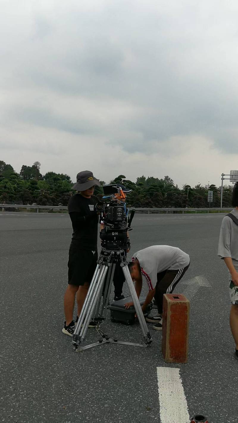 化隆TVC拍摄公司：唤醒集体记忆，构建跨代际沟通桥梁